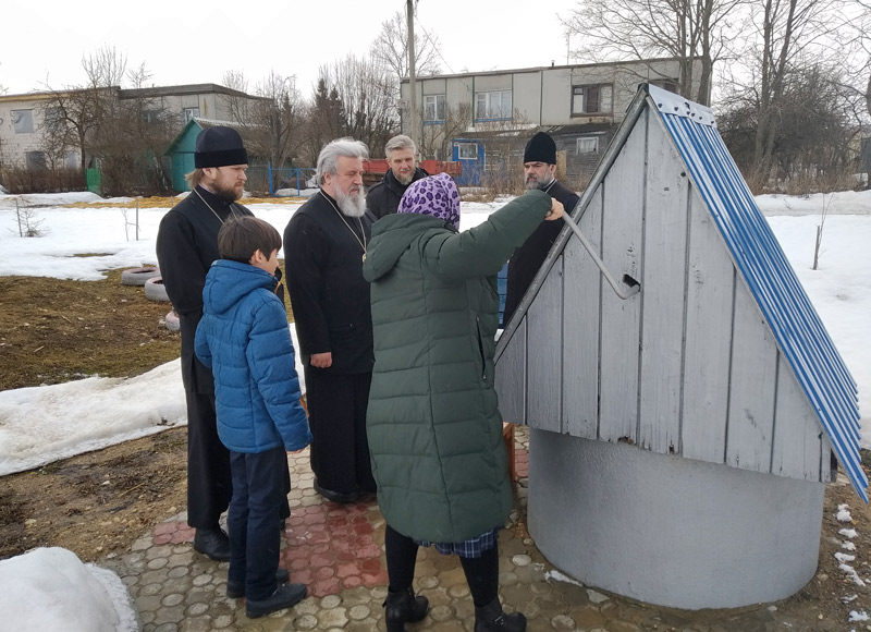 Храм всех скорбящих радость Карманово