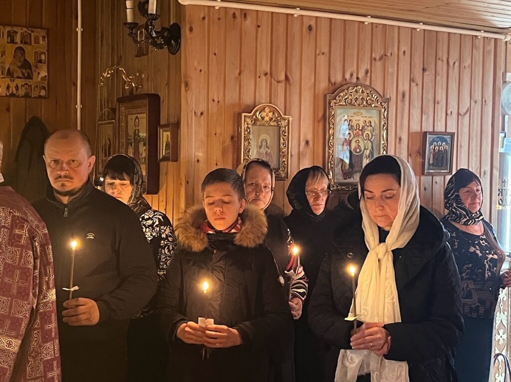 Храм Десногорск всех скорбящих священники